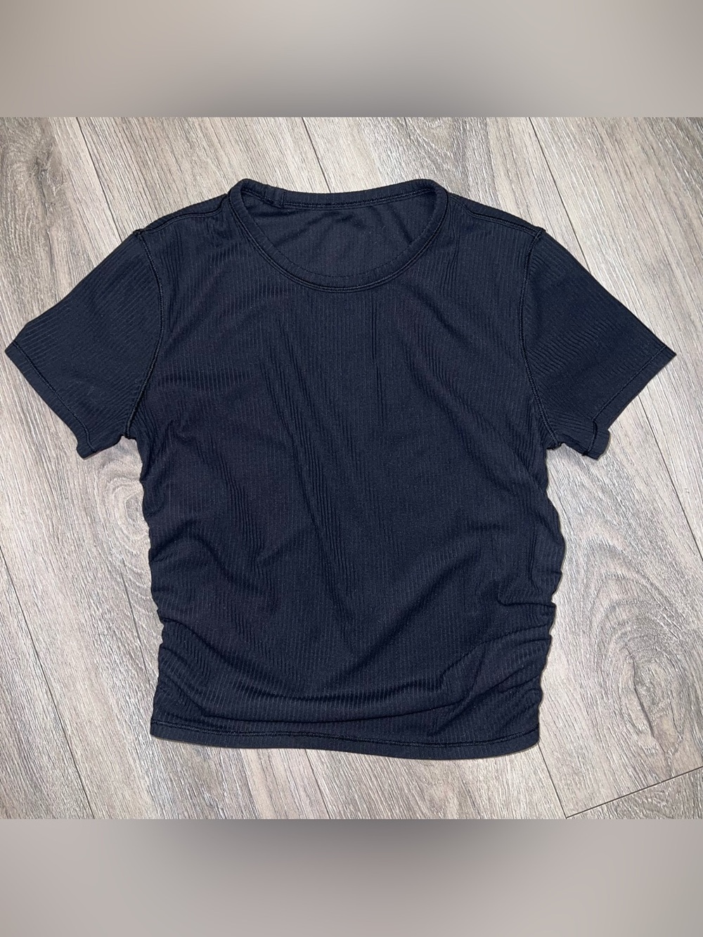 Lululemon Black T-Shirt Women's Teens Small Extra Small Stretch Side Elastic